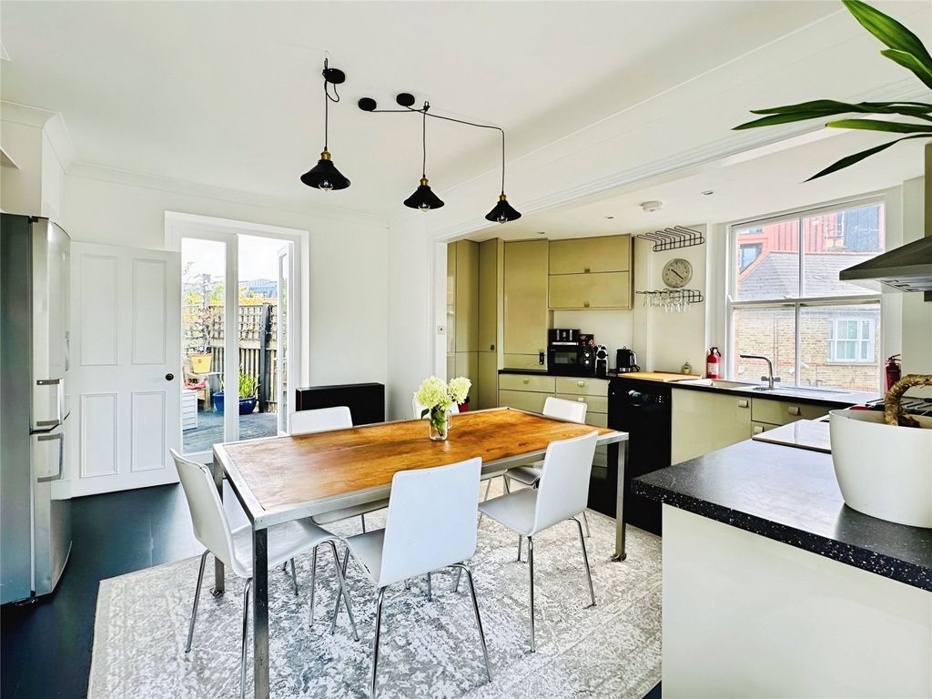 Property photo 2 of 13 Kitchen
