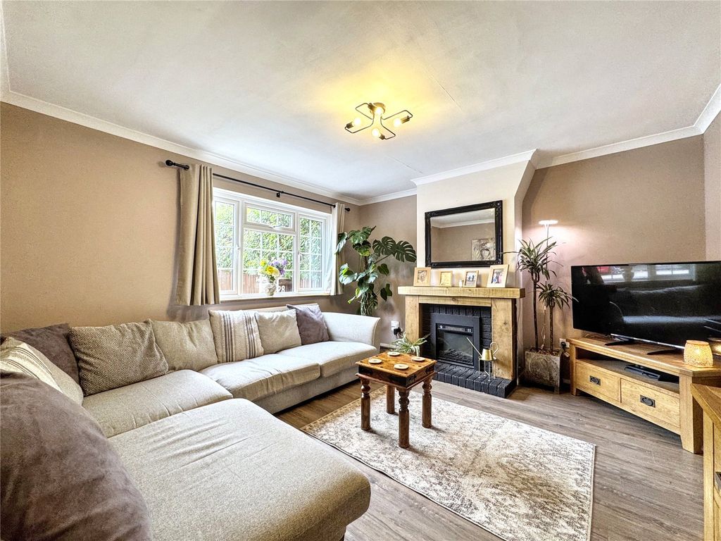 Property photo 3 of 20 Picture No. 13