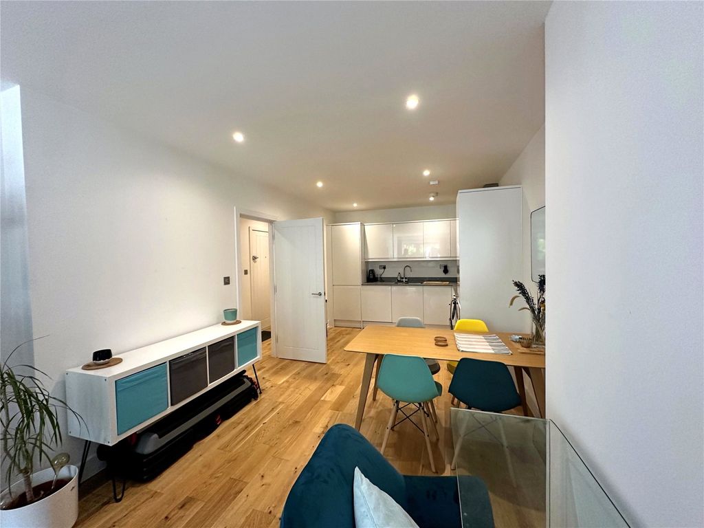 Property photo 2 of 8 Picture No. 05