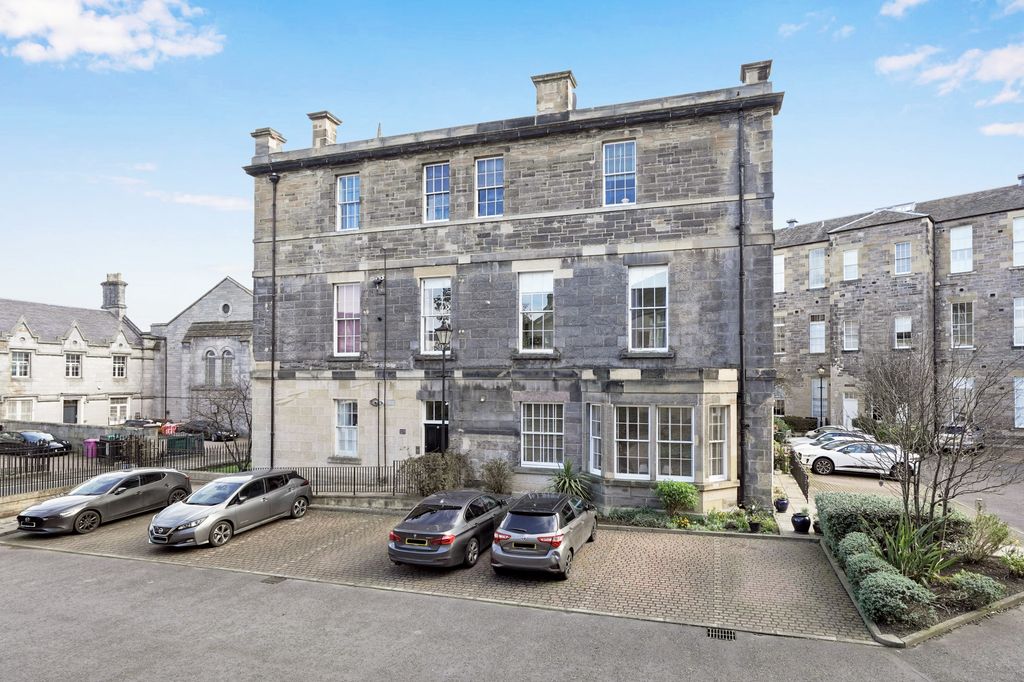 Property photo 1 of 22 Primary Property Image