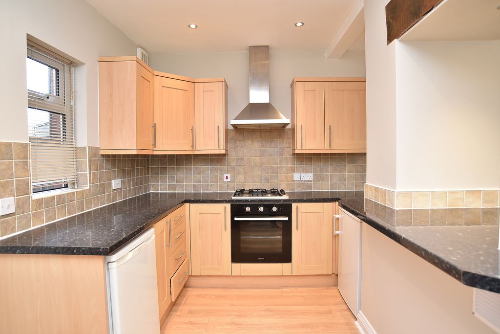 Property photo 3 of 11 App_6961