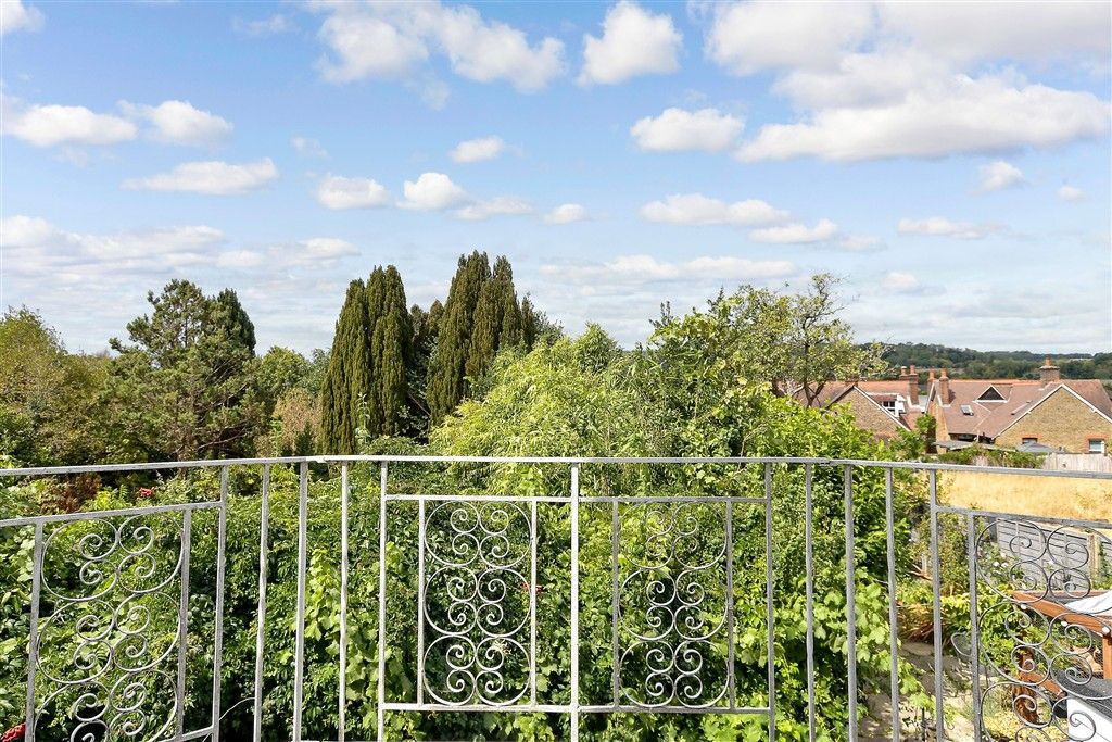 Property photo 2 of 13 Balcony / Terrace