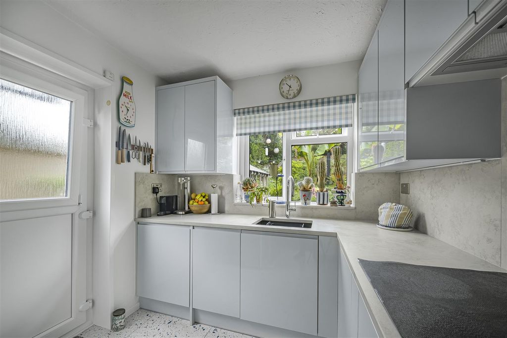 Additional image 9 of 3 bed semi-detached house for saleSunningdale Avenue, Mayals, Swansea SA3