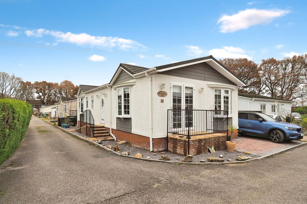 Property photo 1 of 15 Photography