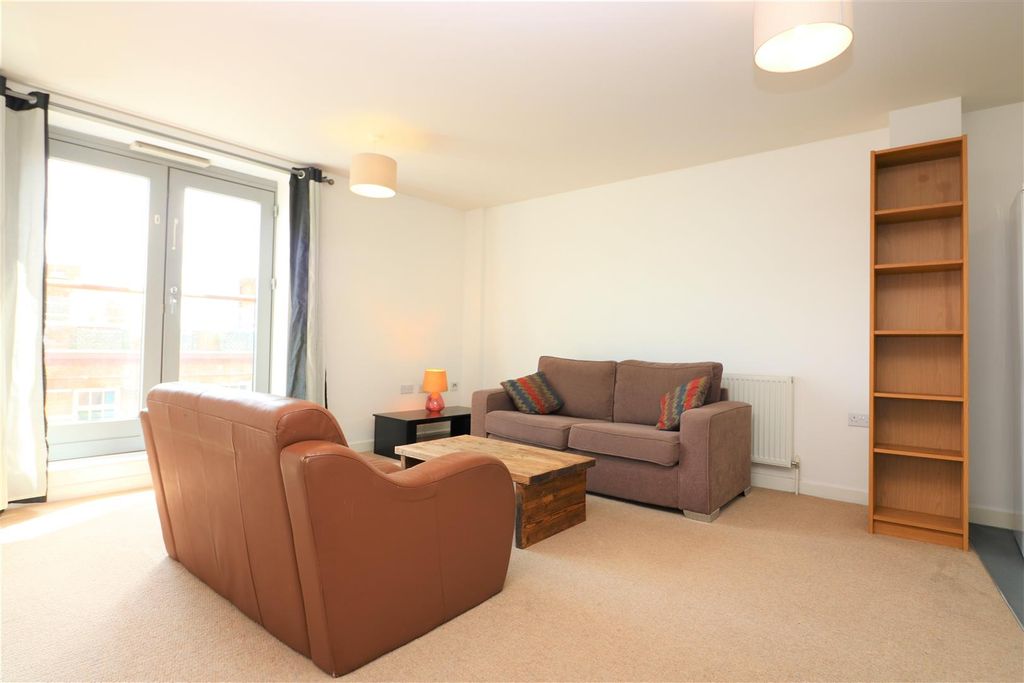Property photo 1 of 6 Len Bishop Court.Jpg