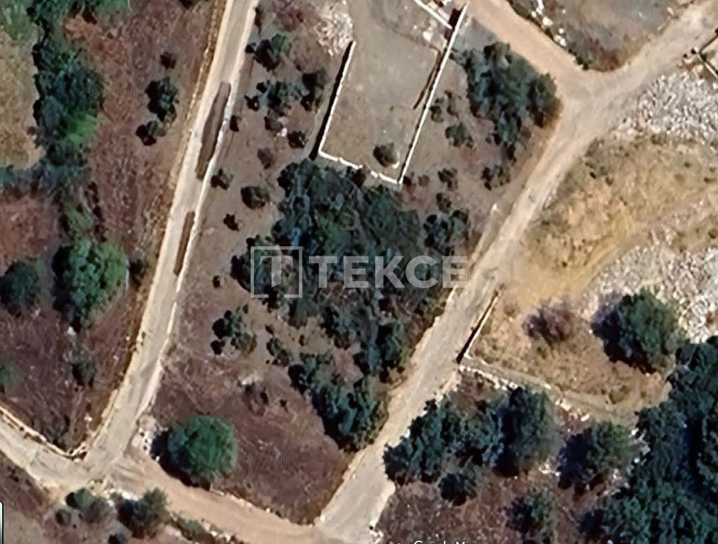 Property photo 1 of 3