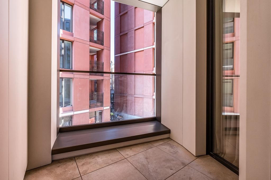 Property photo 3 of 15 Balcony