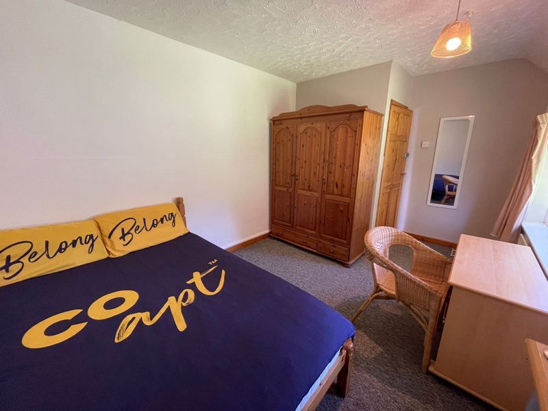 Property photo 3 of 11 Photo 19