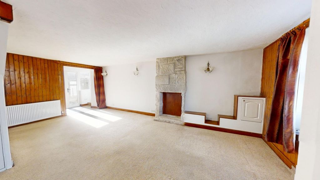 Property photo 2 of 20 Grove-Road-Portland-Dorset-UK-10282025_131423