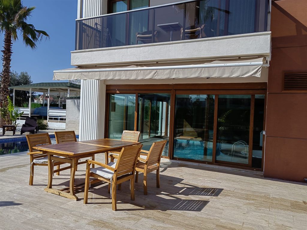 Property photo 3 of 22 Lavish 4-Bedroom Villa For Sale In Belek - Vast Terraces