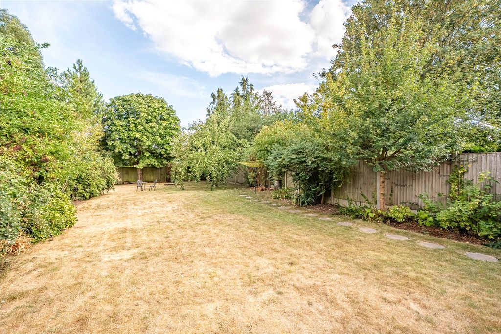 Property photo 2 of 16 Picture No. 22