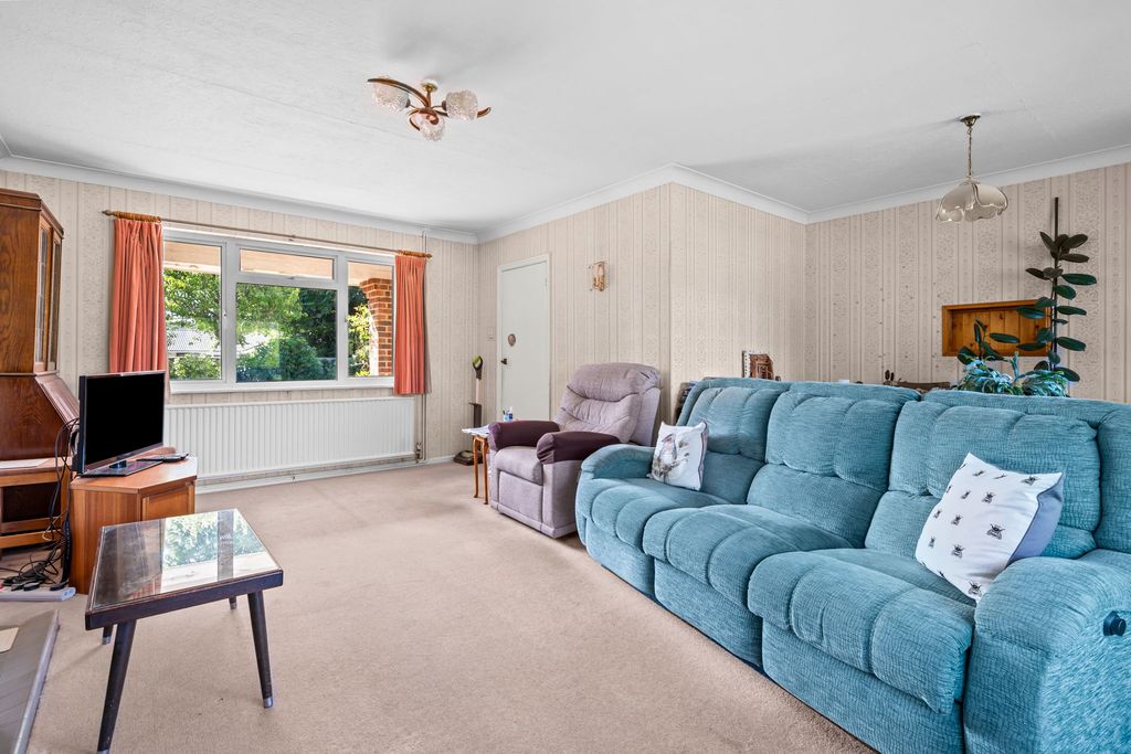 Property photo 3 of 16