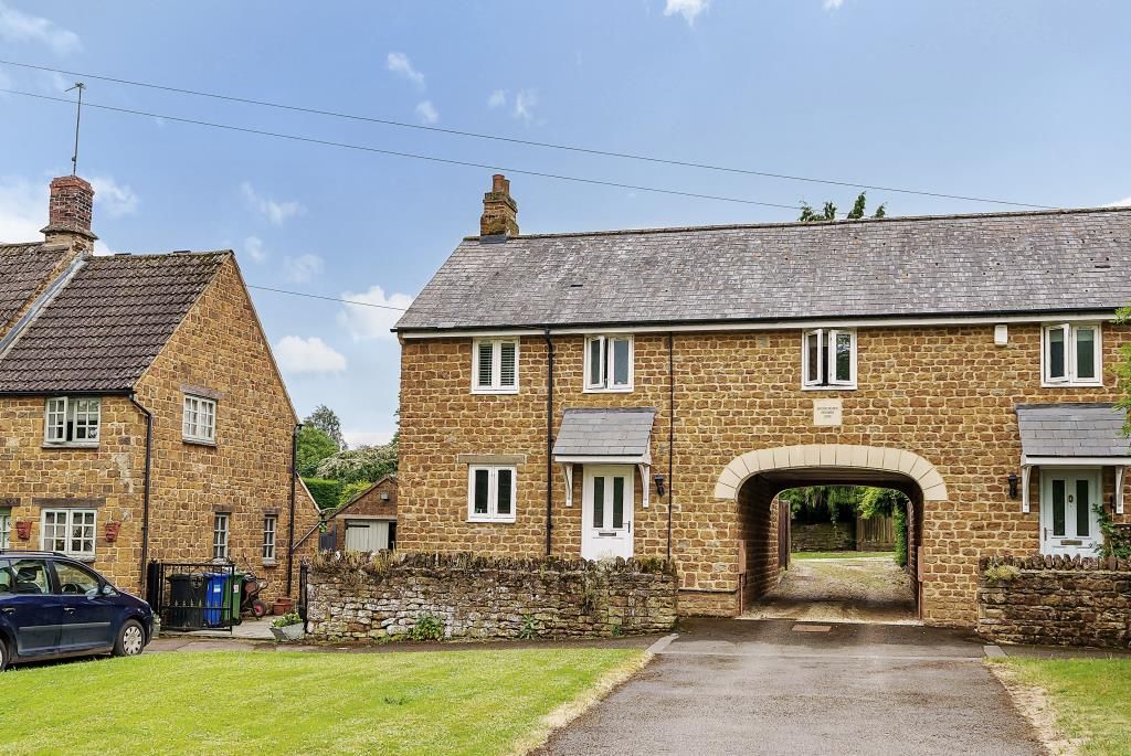 Property photo 1 of 10 External View