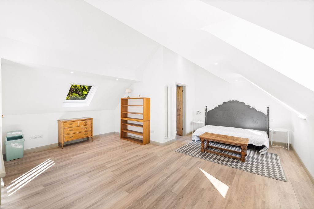 Additional image 24 of 5 bed country house for saleHammerwood Road, Ashurst Wood, East Grinstead RH19