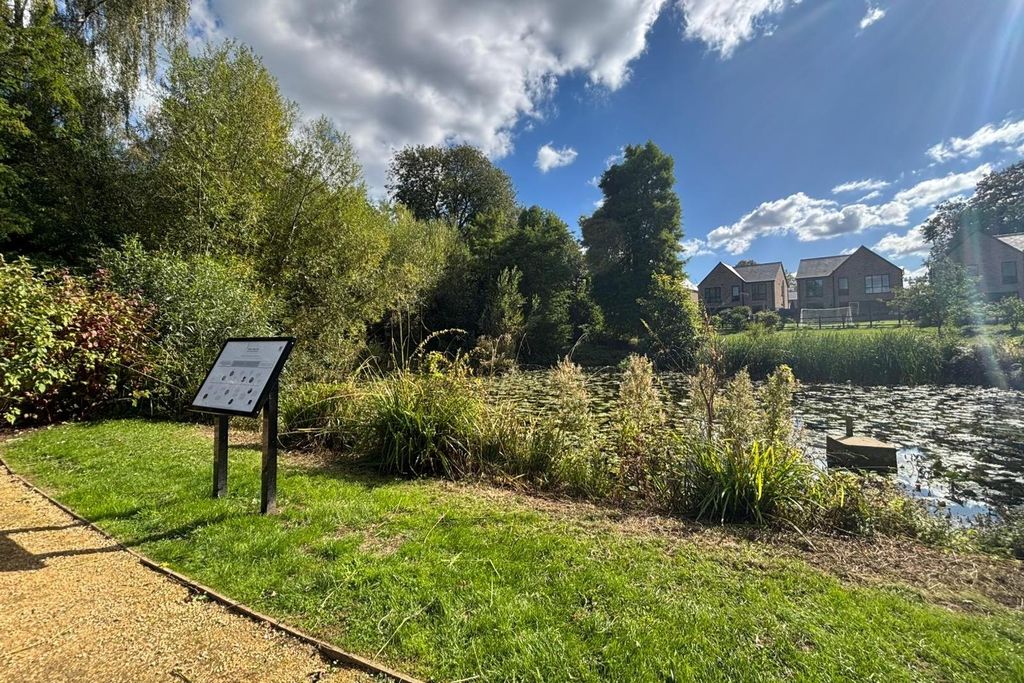 Property photo 2 of 29