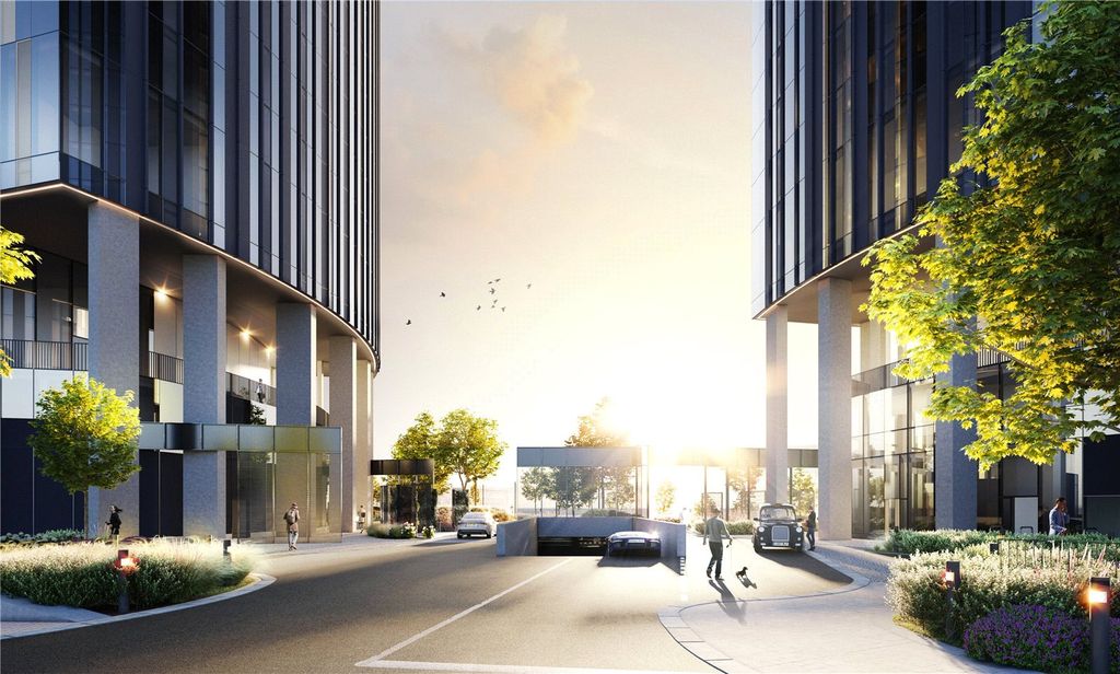 Property photo 3 of 12 Vista River Gardens