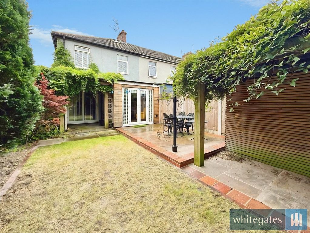 Property photo 2 of 21 Picture No. 13