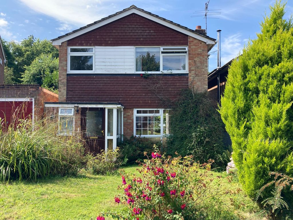 Property photo 1 of 13