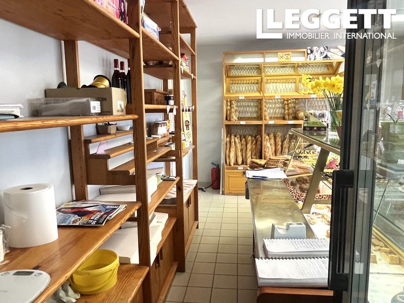 Property photo 3 of 10