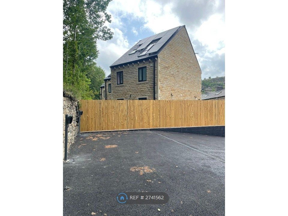 Property photo 3 of 8