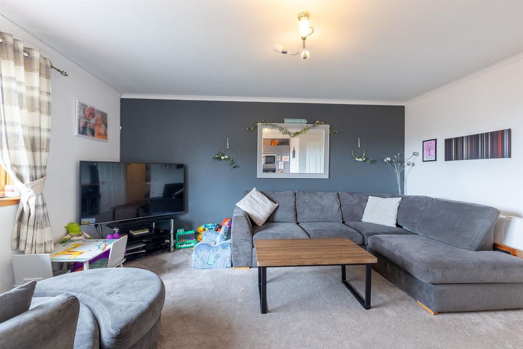 Property photo 3 of 16 S3.Jpg