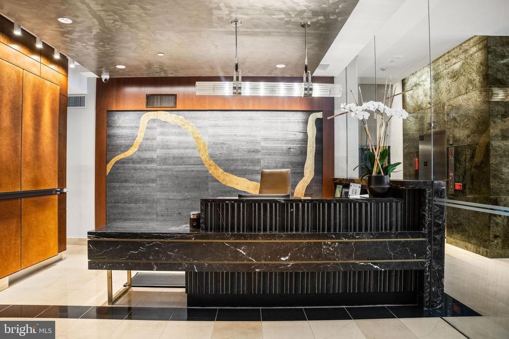 Property photo 2 of 21 <Alttext/>