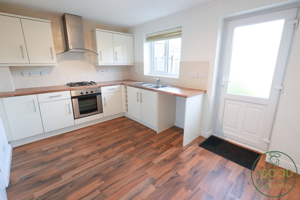 Property photo 3 of 22