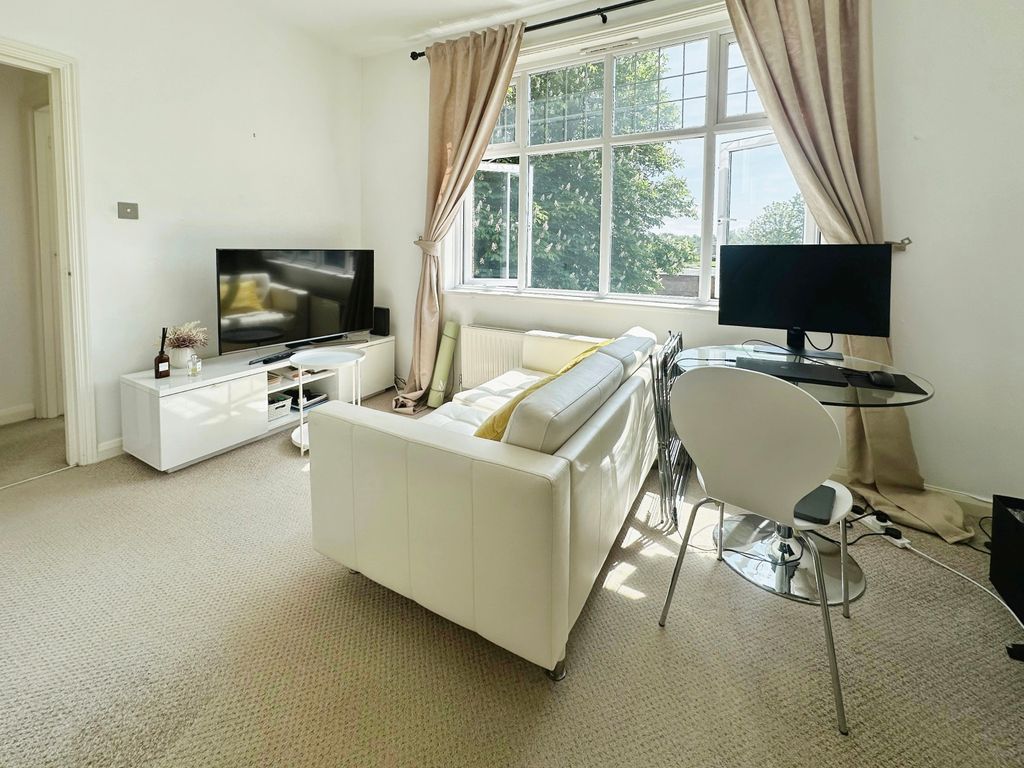 Property photo 2 of 7 Image