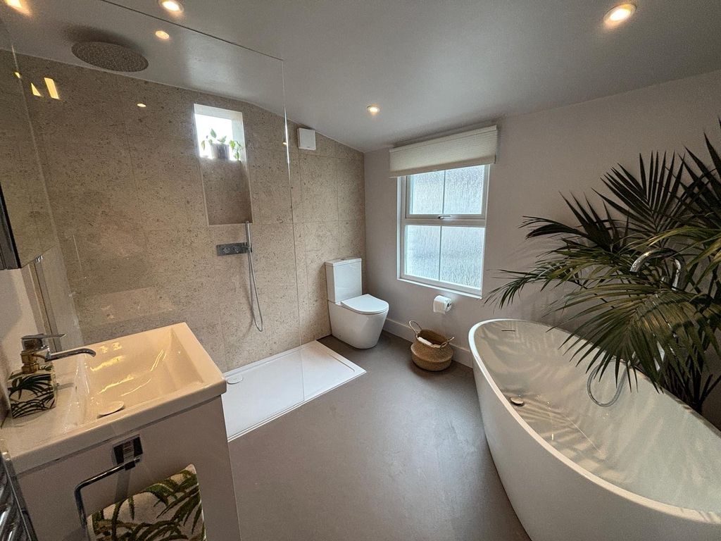 Property photo 1 of 15 Picture No. 31