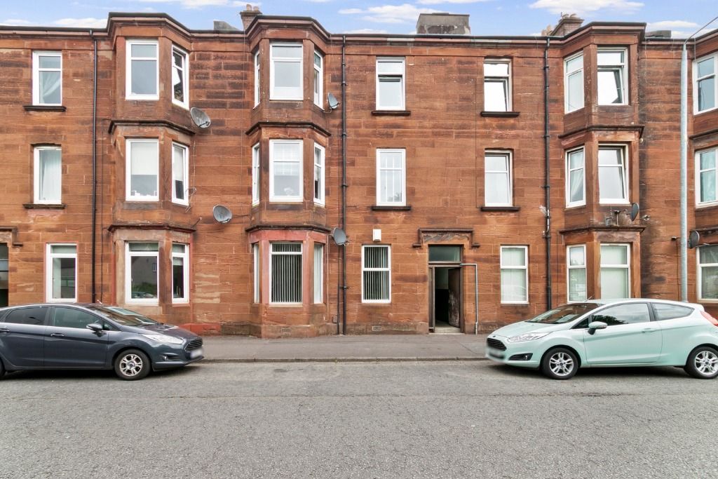 Property photo 1 of 8