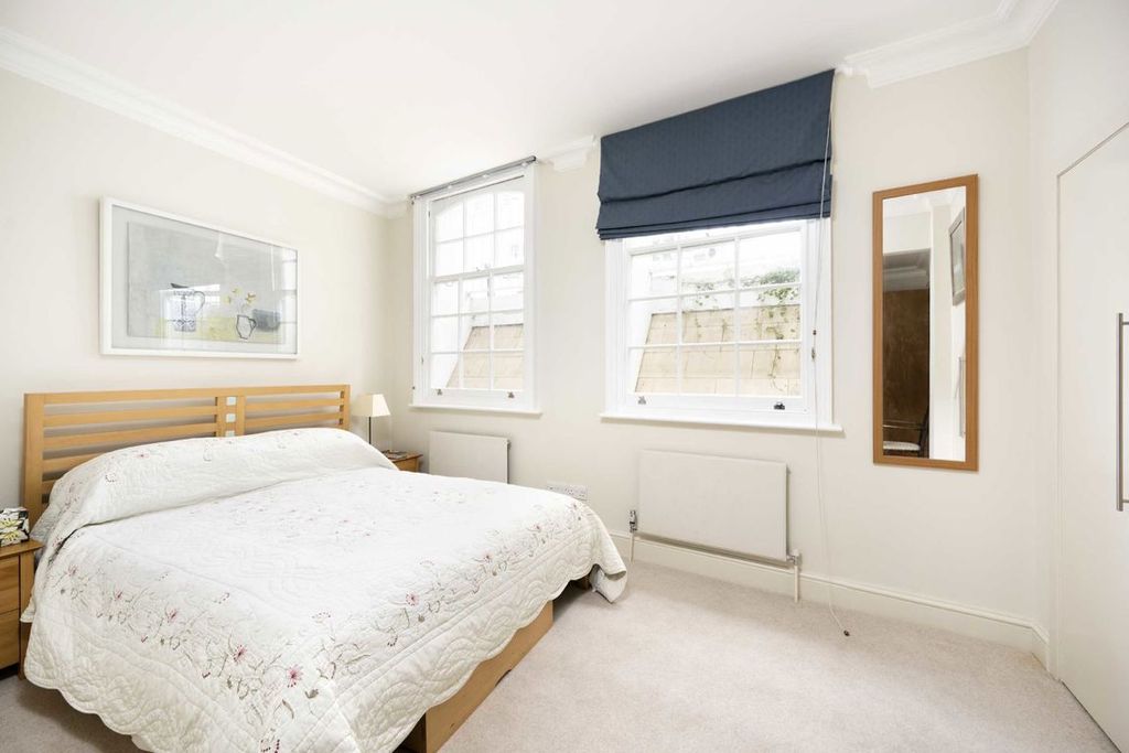 Property photo 2 of 5