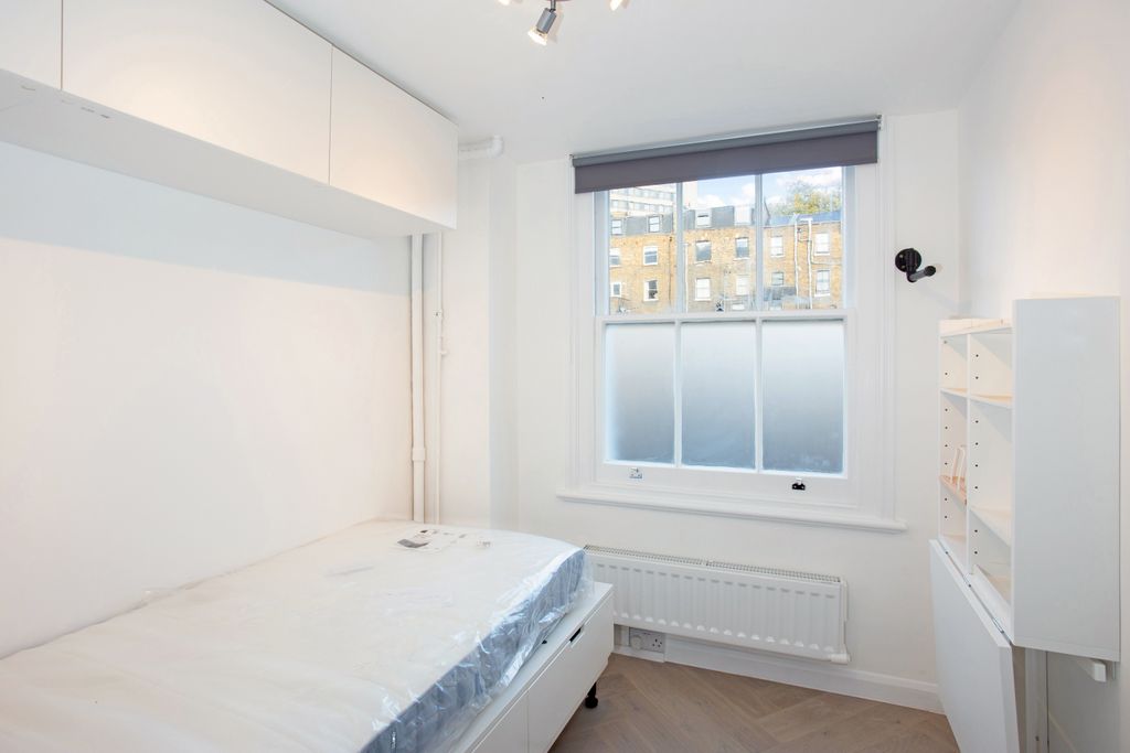 Property photo 1 of 9 1