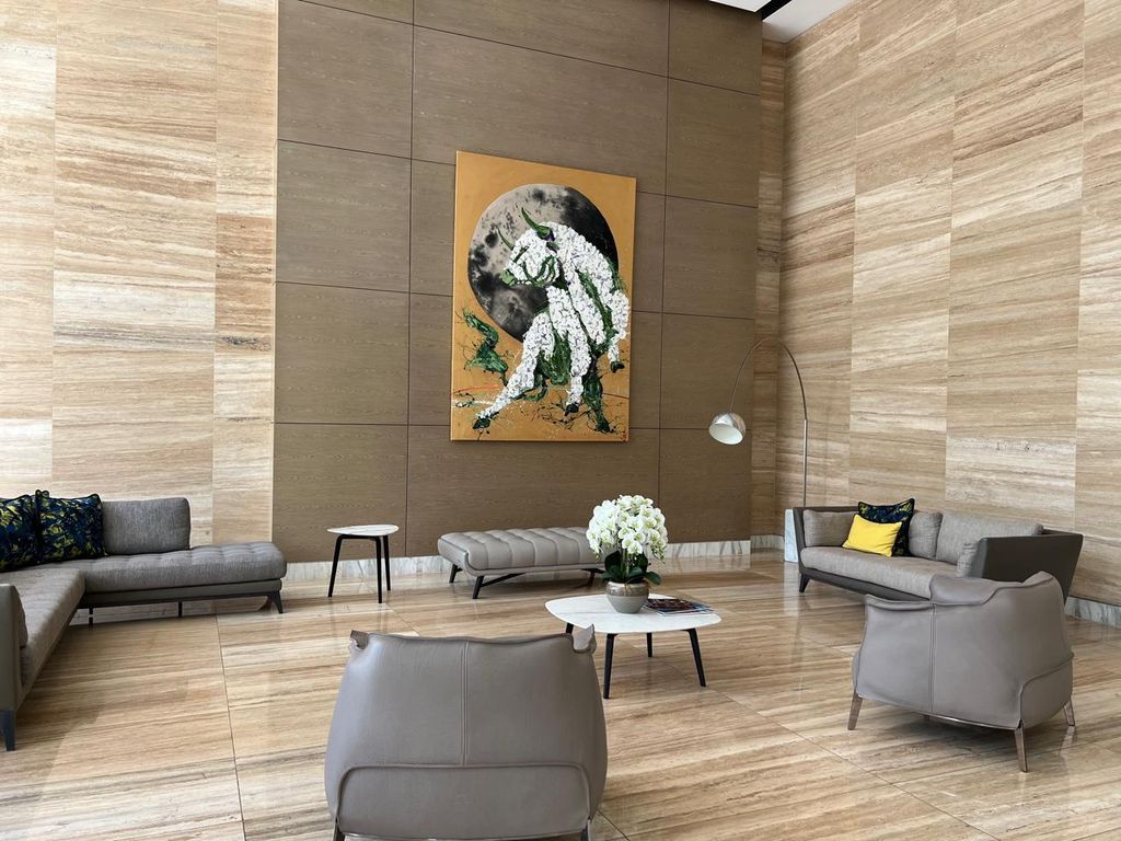 Property photo 3 of 18