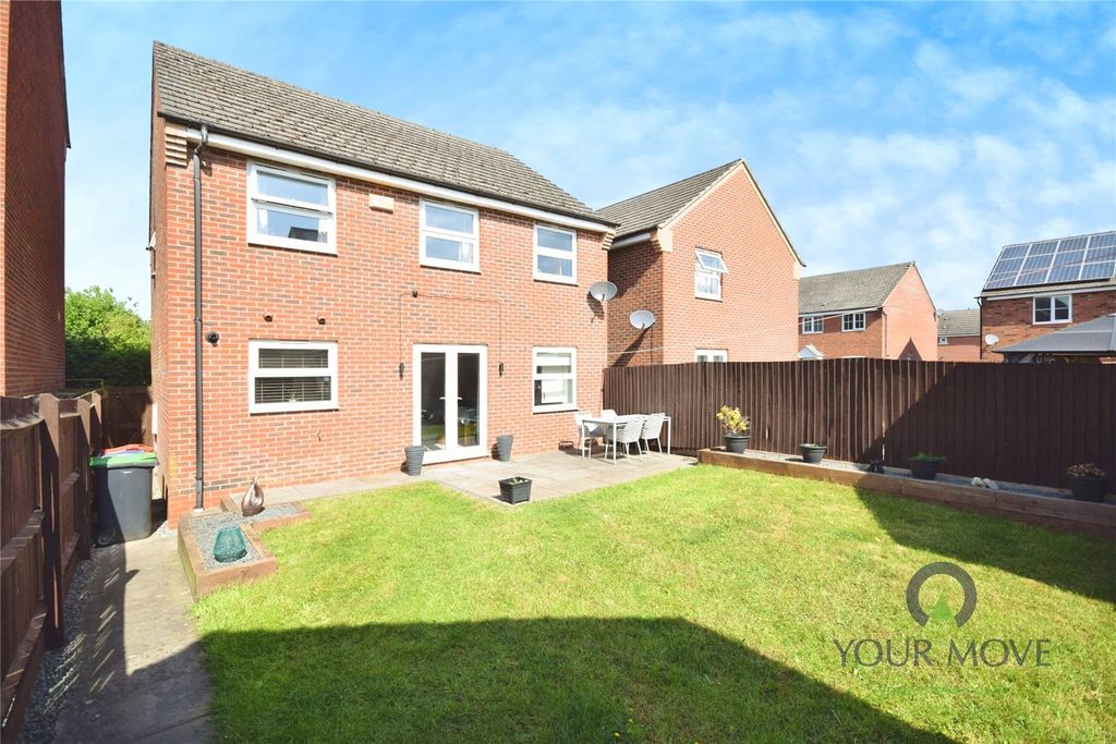 Property photo 1 of 21 Rear Garden