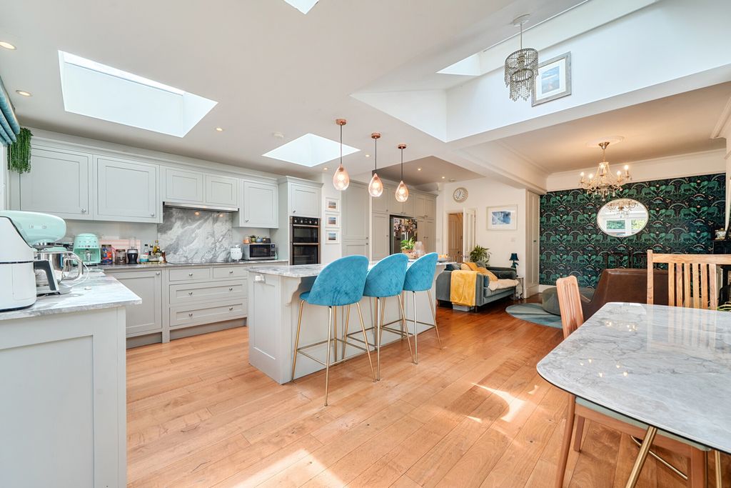 Property photo 2 of 22 1449400-13-69E64B...