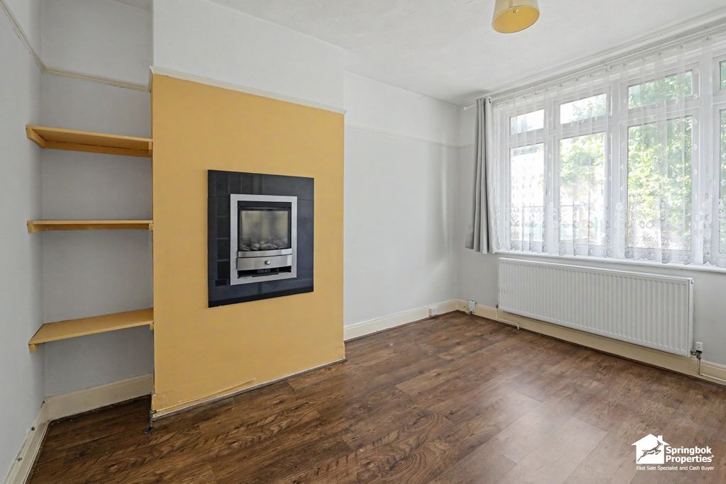 Property photo 2 of 10 Image 1