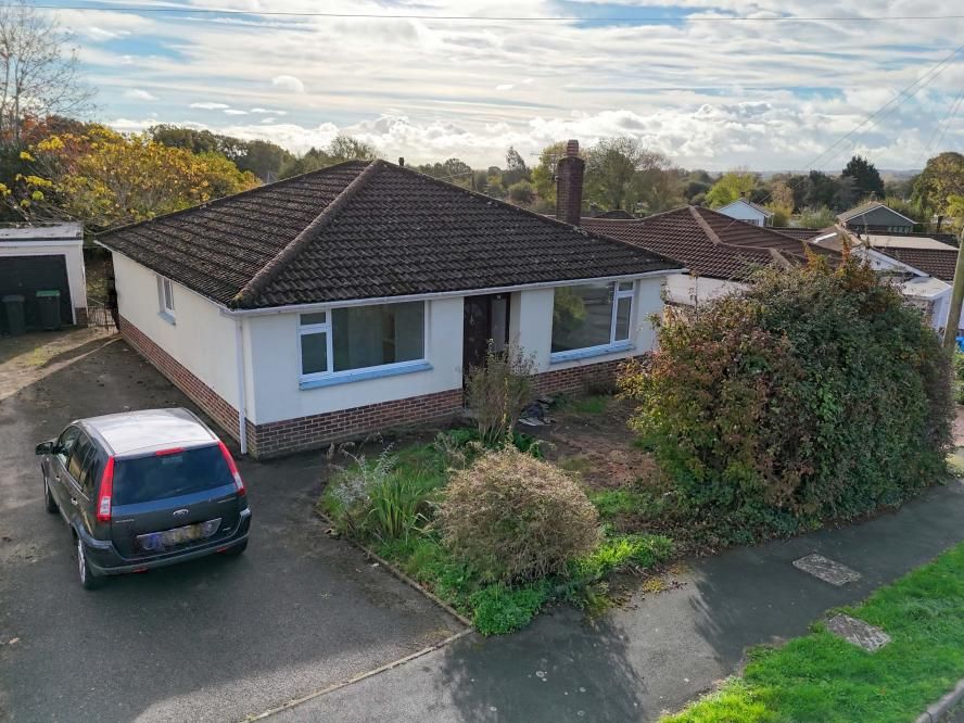 Property photo 1 of 13 Agents Notes