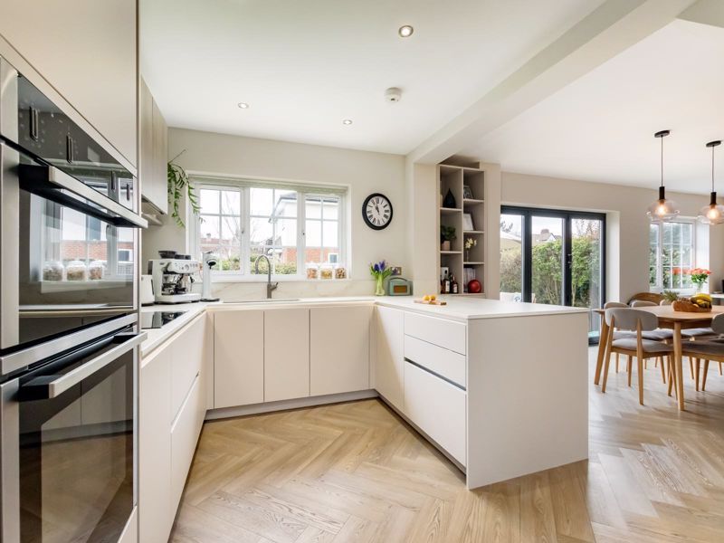 Property photo 1 of 18 Kitchen
