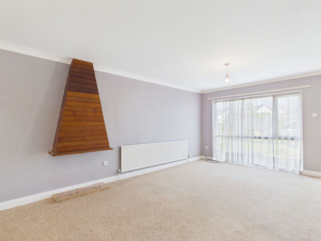 Property photo 3 of 17 Photo 16