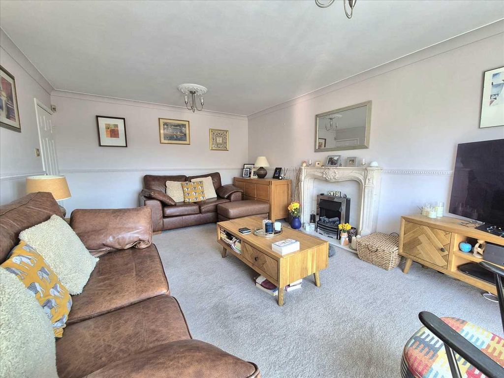 Additional image 6 of 3 bed detached house for saleDerwen Aur, Porth CF39