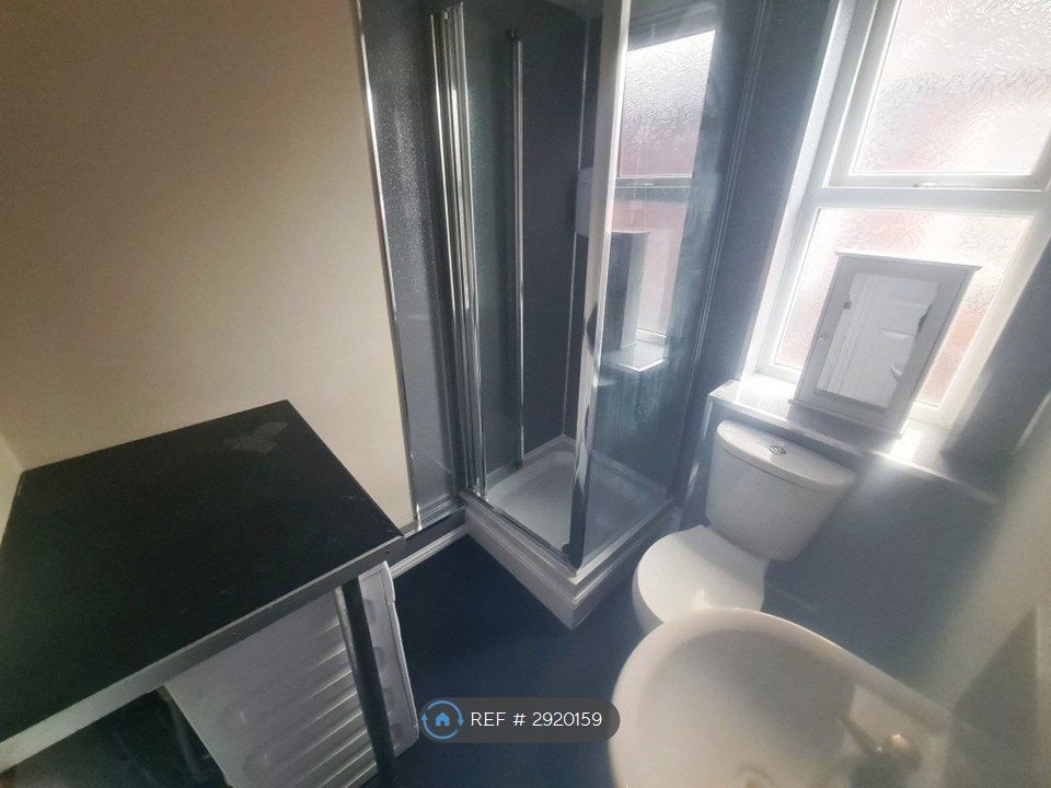 Property photo 3 of 4