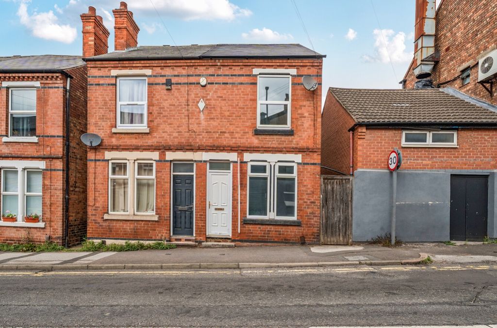 Property photo 1 of 13 1326739-3-687F7c8F04B75