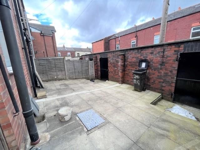 Property photo 3 of 7 25.Jpg