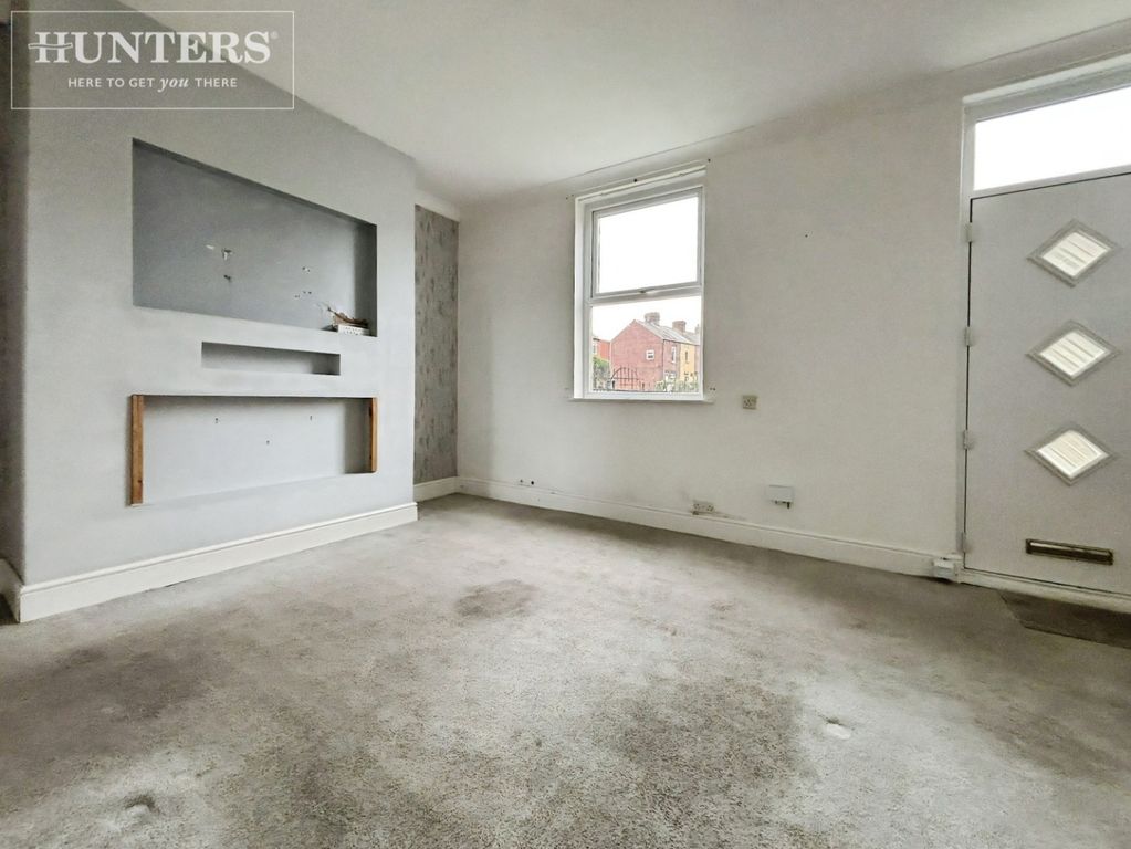 Property photo 2 of 14 Pbox-Img.Jpg