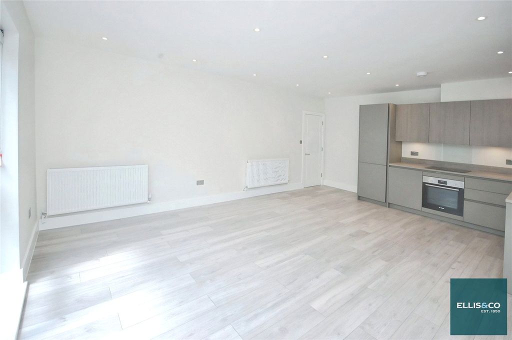 Property photo 1 of 7 Picture No. 16