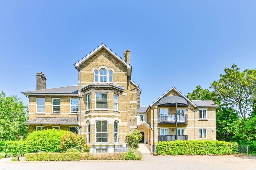 Property photo 1 of 15