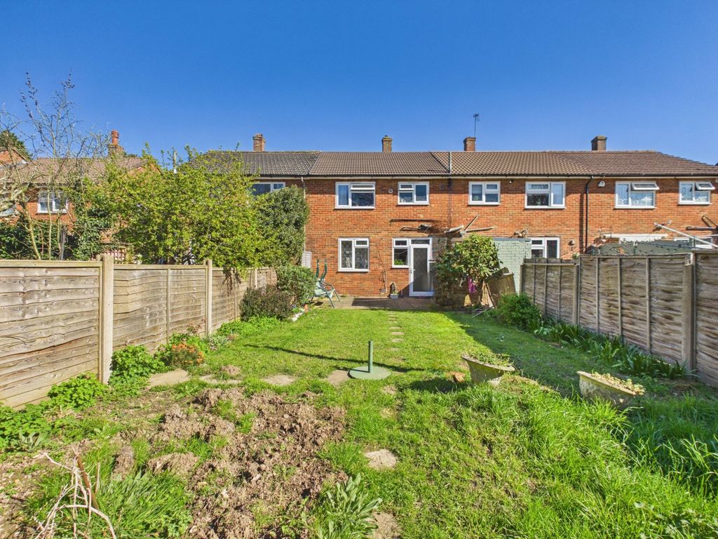 Additional image 4 of 2 bed terraced house for saleWentworth Avenue, Slough, Berkshire SL2