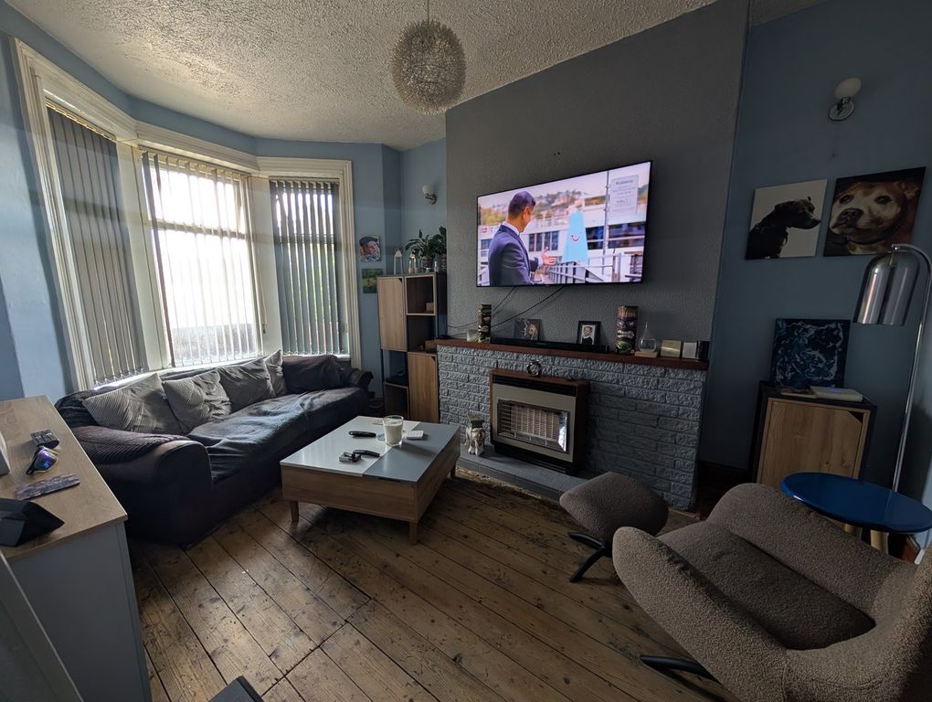 Property photo 2 of 5