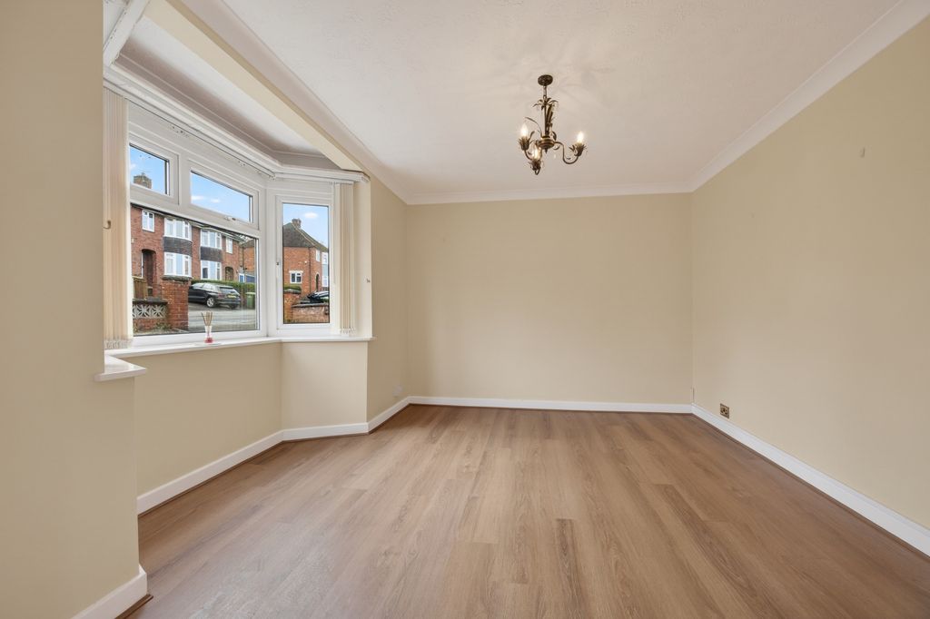 Property photo 2 of 17 Living Room