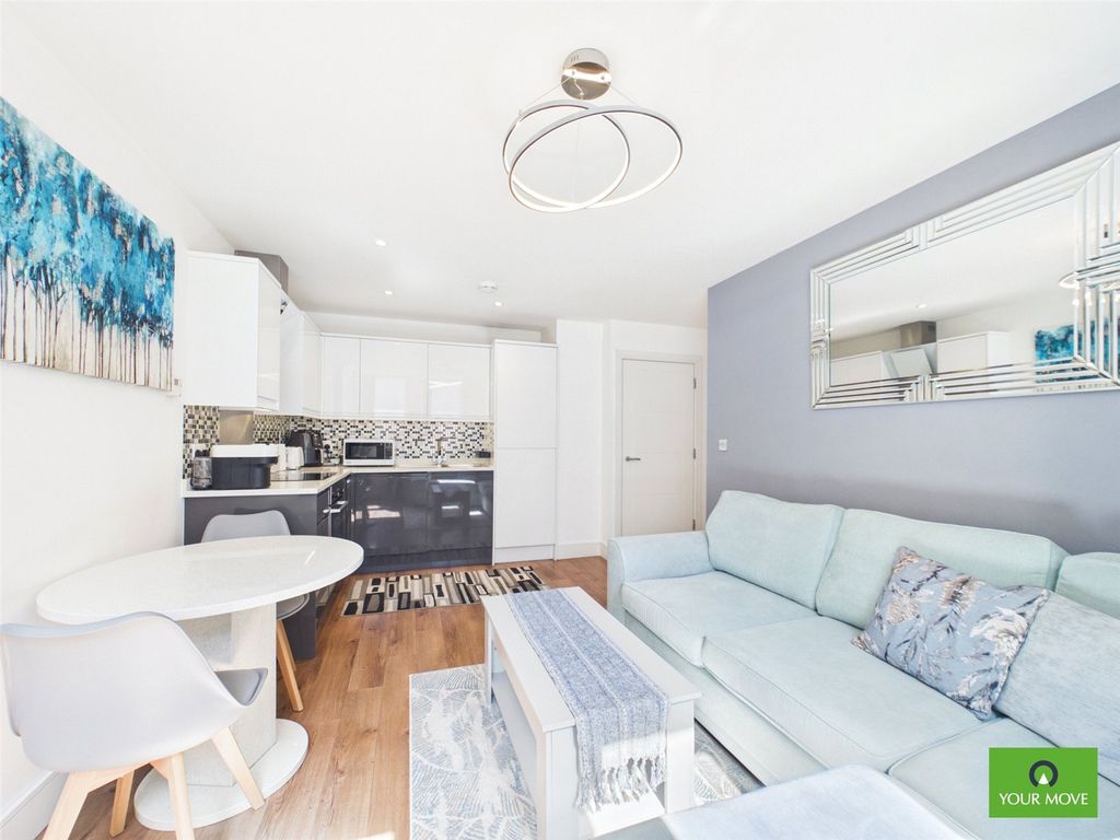 Property photo 2 of 15 Open Plan